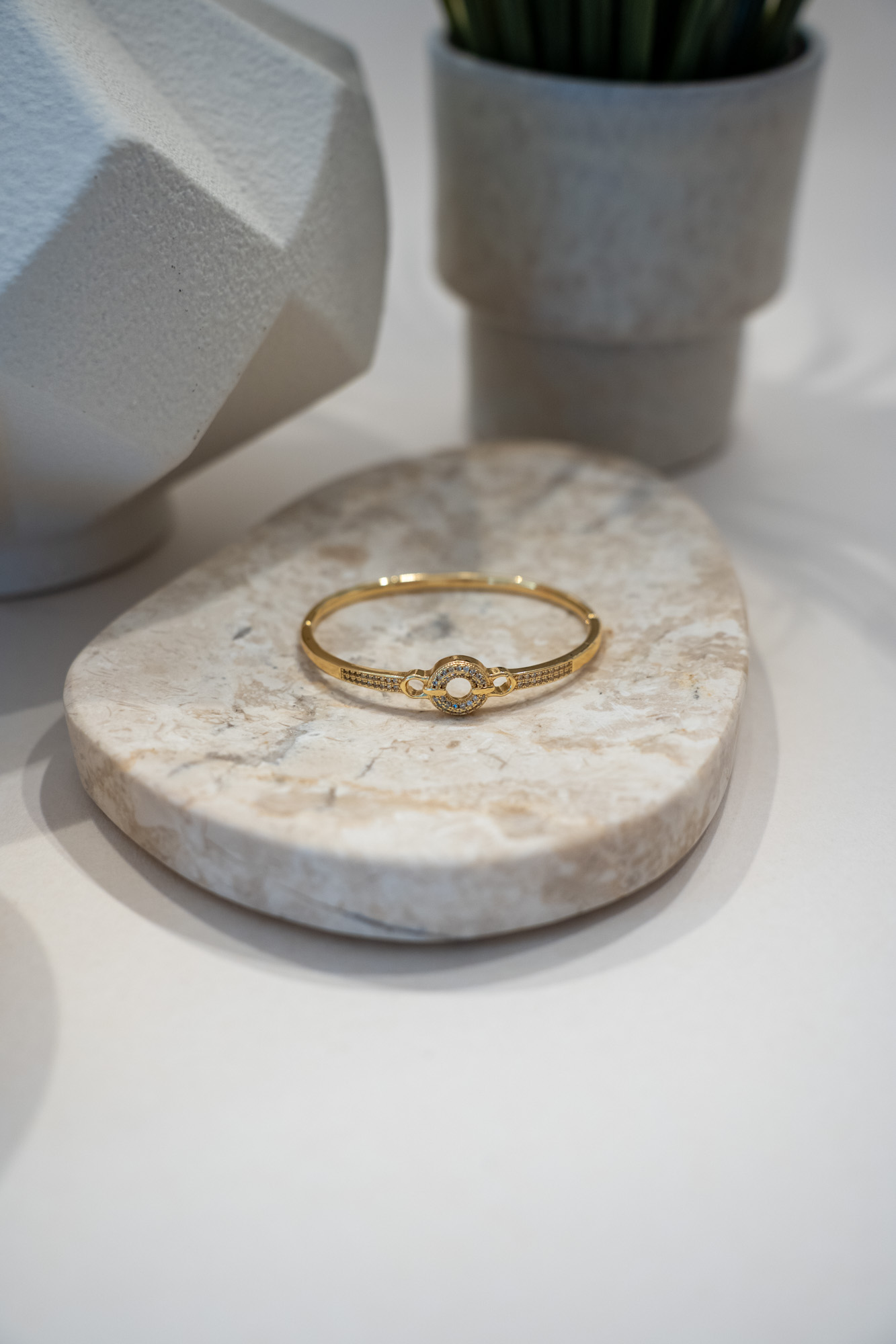 DSC02348 Βραχιόλι Χειροπέδα με πέτρα Aeloria - Image 1