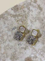 Σκουλαρίκια Studs Sparkle - Image 2